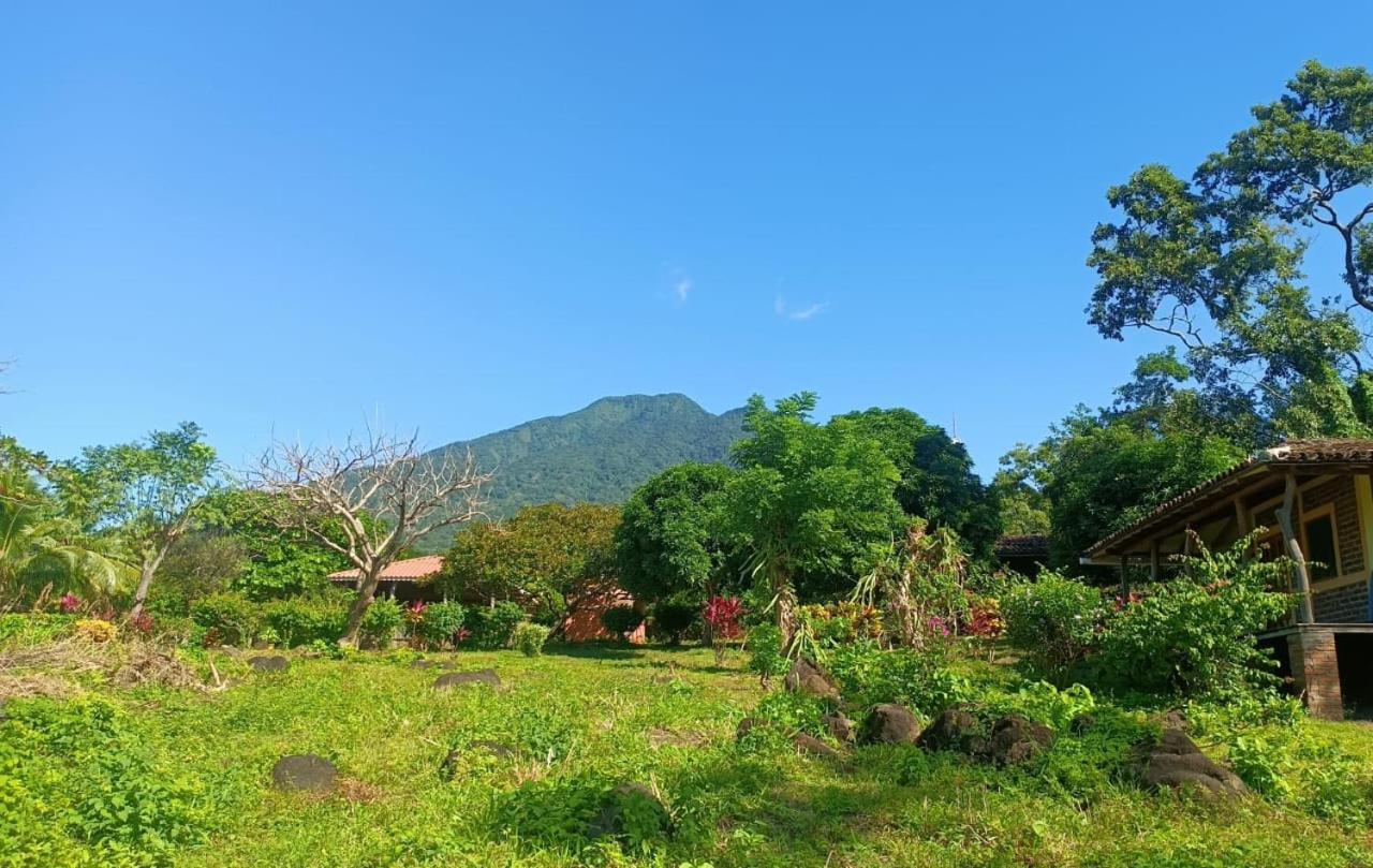 Finca Montana Sagrada Mérida Εξωτερικό φωτογραφία